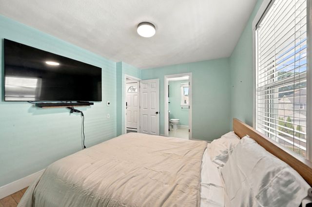 6 Clifton, Saugus, MA 01906
