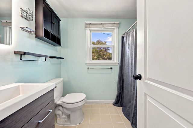 6 Clifton, Saugus, MA 01906