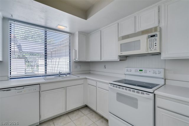 3452 Pino Circle, Las Vegas, NV 89121