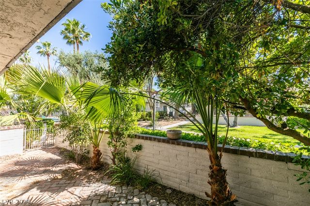 3452 Pino Circle, Las Vegas, NV 89121
