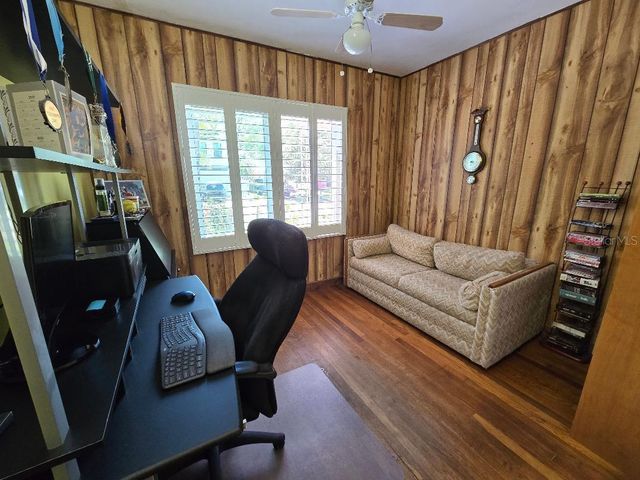 819 W PLYMOUTH STREET, Tampa, FL 33603