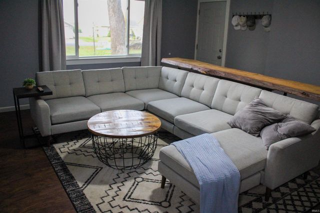 26170 Lake Drive, Elkhart, IN 46514