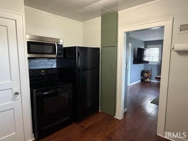 26170 Lake Drive, Elkhart, IN 46514