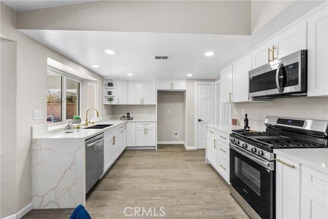 43012 Montemarte Court, Lancaster, CA 93536