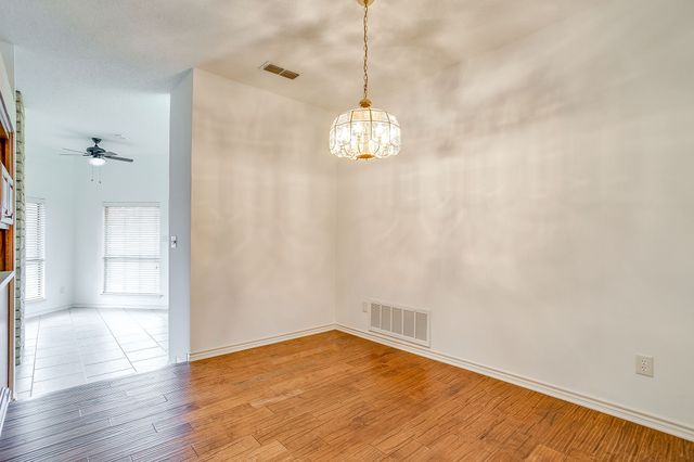 6206 Sonora Drive, De Cordova, TX 76049