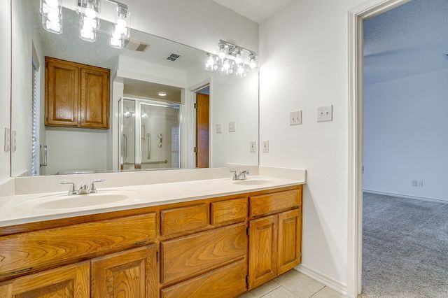 6206 Sonora Drive, De Cordova, TX 76049