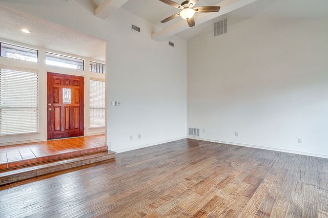 6206 Sonora Drive, De Cordova, TX 76049