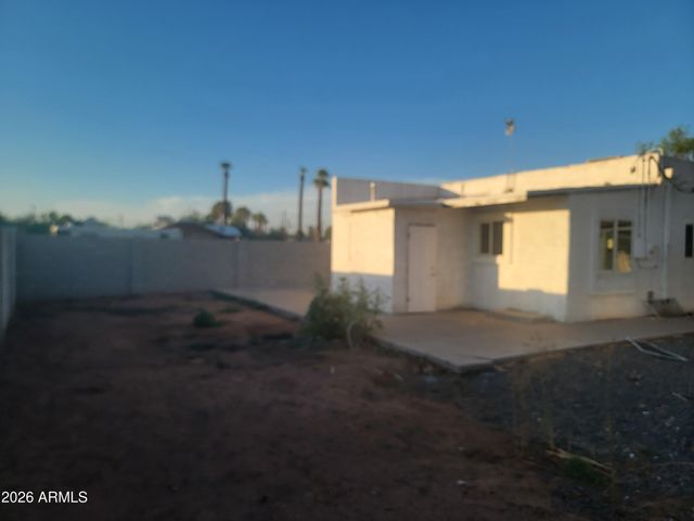 2102 N 26TH Place, Phoenix, AZ 85008