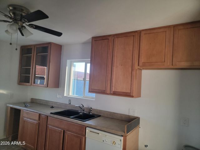 2102 N 26TH Place, Phoenix, AZ 85008