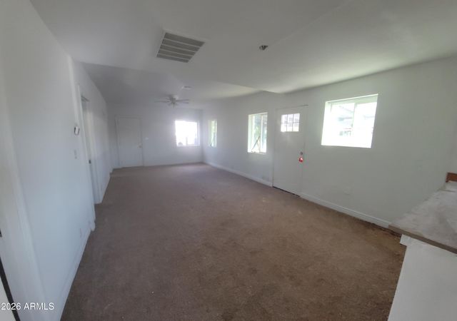 2102 N 26TH Place, Phoenix, AZ 85008