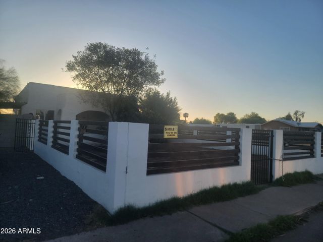 2102 N 26TH Place, Phoenix, AZ 85008