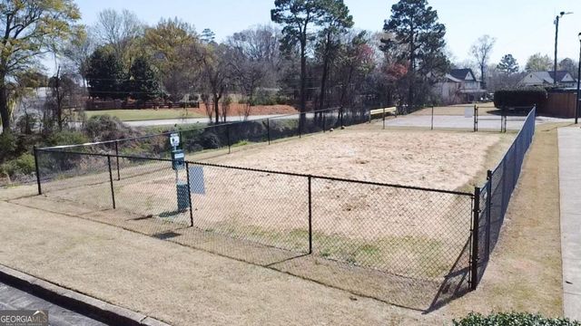 2165 Milledge Avenue E7, Athens, GA 30605