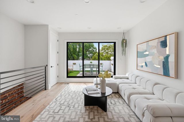 623 COLUMBIA RD NW, Washington, DC 20001