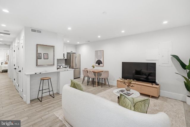 623 COLUMBIA RD NW, Washington, DC 20001