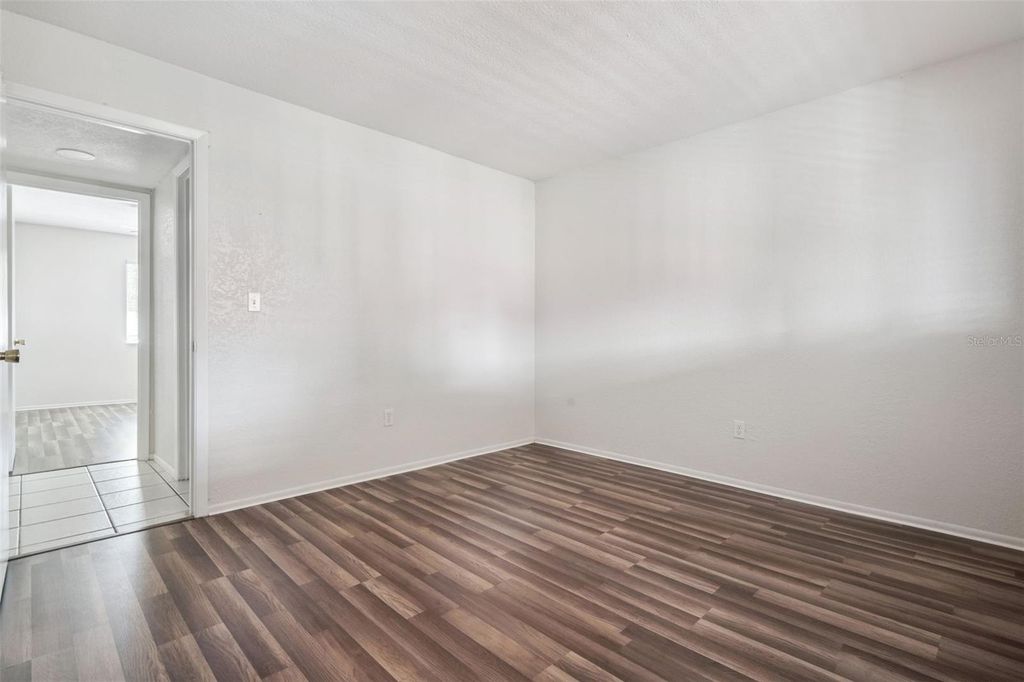 Image 21 of property listing at 2856 N POWERS DRIVE 115, Orlando, FL 32818