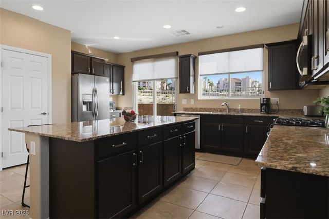 2772 Brinkley Manor Street, Laughlin, NV 89029