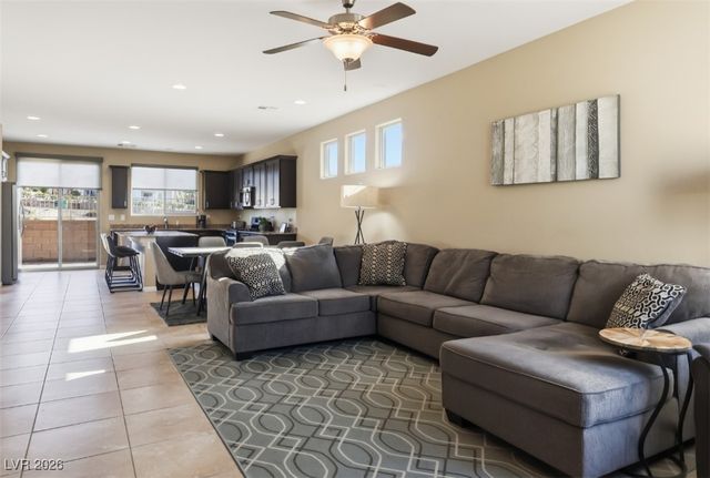 2772 Brinkley Manor Street, Laughlin, NV 89029