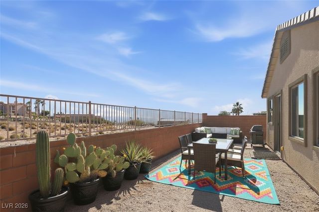 2772 Brinkley Manor Street, Laughlin, NV 89029