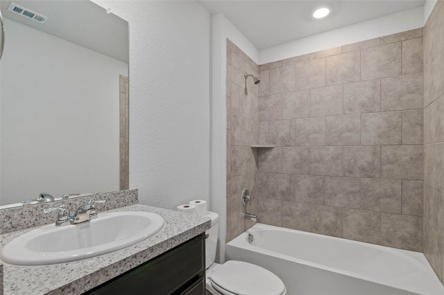 1141 Loomis Trail, Justin, TX 76247