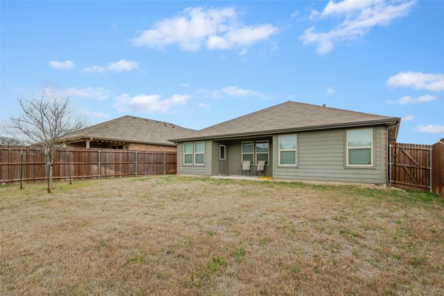 1141 Loomis Trail, Justin, TX 76247