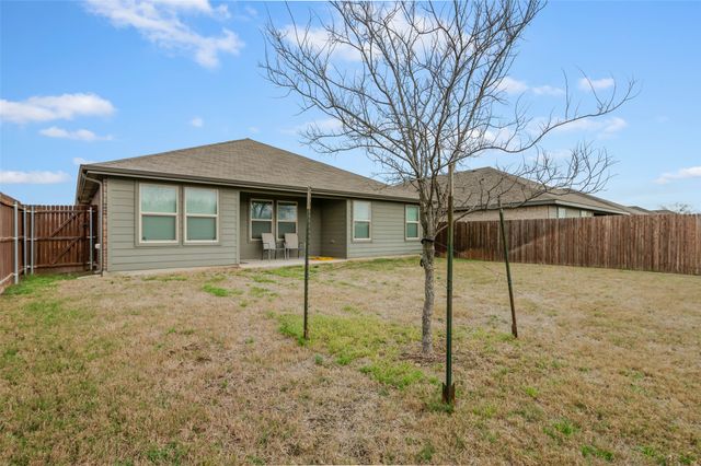 1141 Loomis Trail, Justin, TX 76247