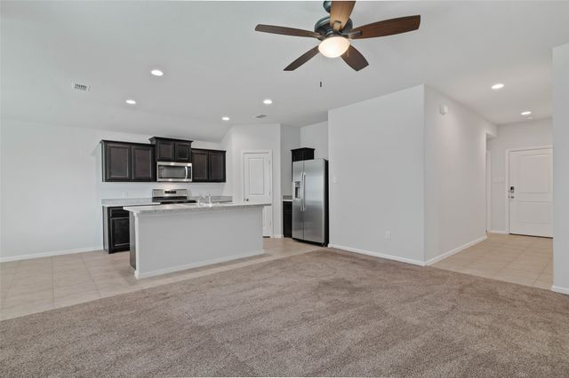 1141 Loomis Trail, Justin, TX 76247