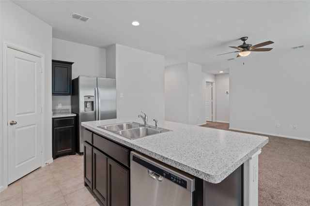 1141 Loomis Trail, Justin, TX 76247