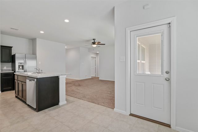 1141 Loomis Trail, Justin, TX 76247