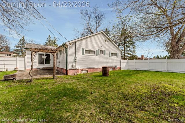 7572 Smale Street, Washington, MI 48094