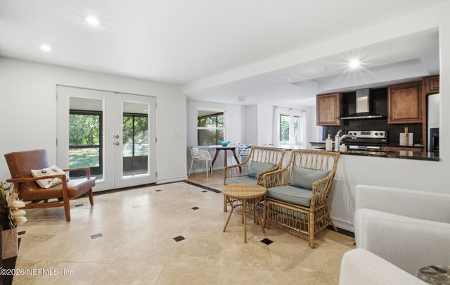 147 KNIGHT BOXX Road, Middleburg, FL 32068