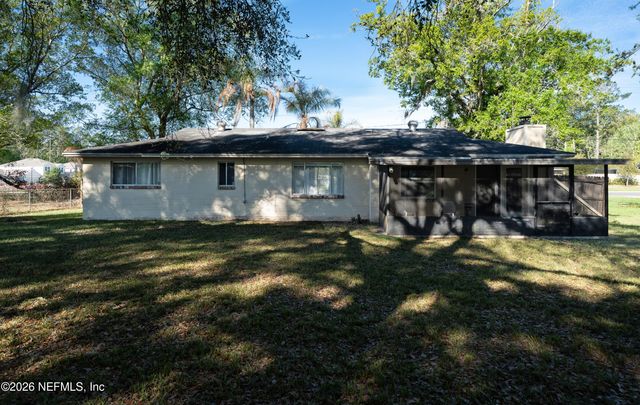 147 KNIGHT BOXX Road, Middleburg, FL 32068