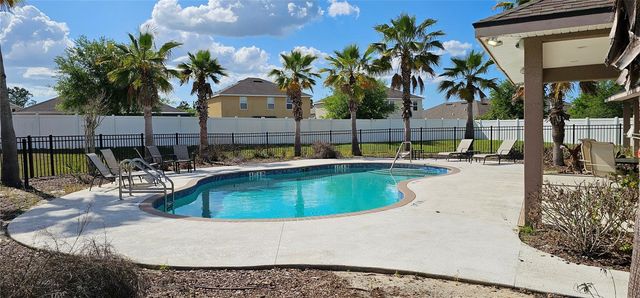 9628 TRONCAIS CIRCLE, Thonotosassa, FL 33592
