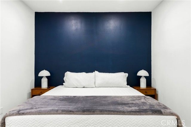 925 E 65th Street, Inglewood, CA 90302