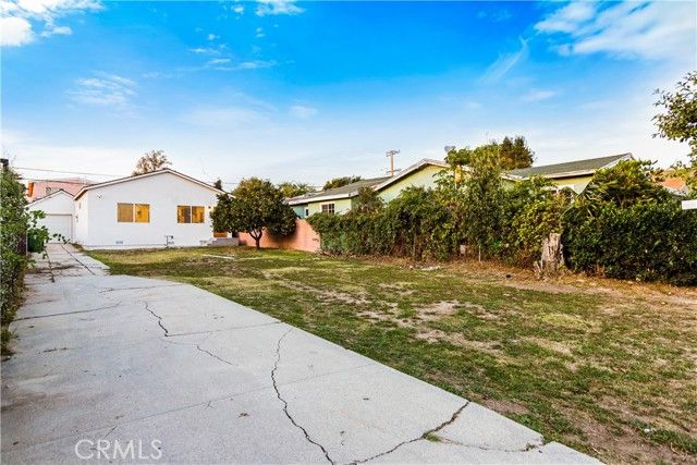 925 E 65th Street, Inglewood, CA 90302