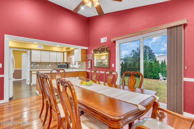 991 Mulberry Place, Toms River, NJ 08753