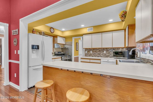 991 Mulberry Place, Toms River, NJ 08753