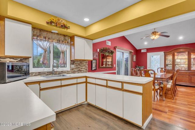 991 Mulberry Place, Toms River, NJ 08753