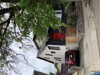 218 8th Street 1, Fairview, NJ 07022