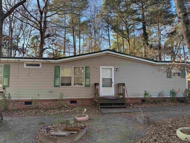 103 Sunnybrook Drive, Perry, GA 31069