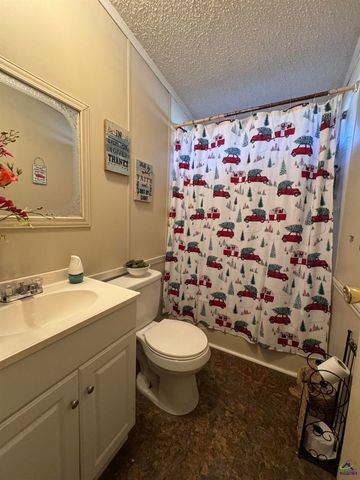 103 Sunnybrook Drive, Perry, GA 31069
