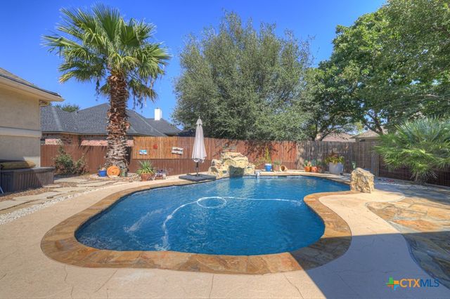 1171 Cherry Hill, New Braunfels, TX 78130