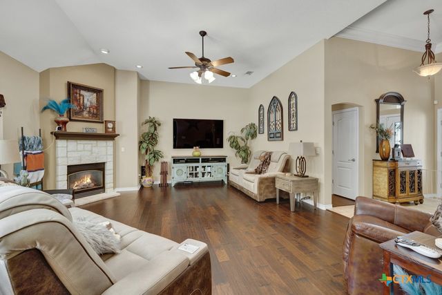 1171 Cherry Hill, New Braunfels, TX 78130