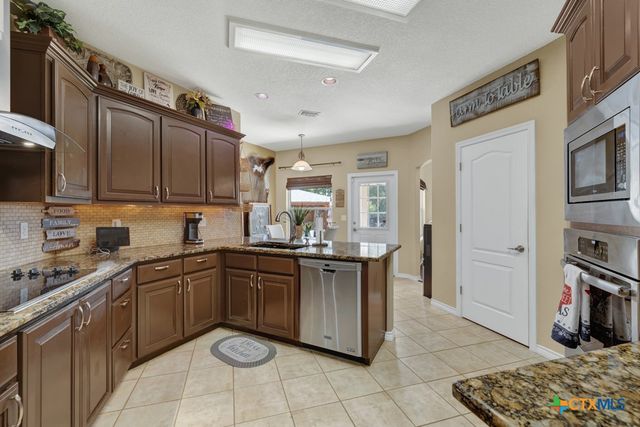 1171 Cherry Hill, New Braunfels, TX 78130