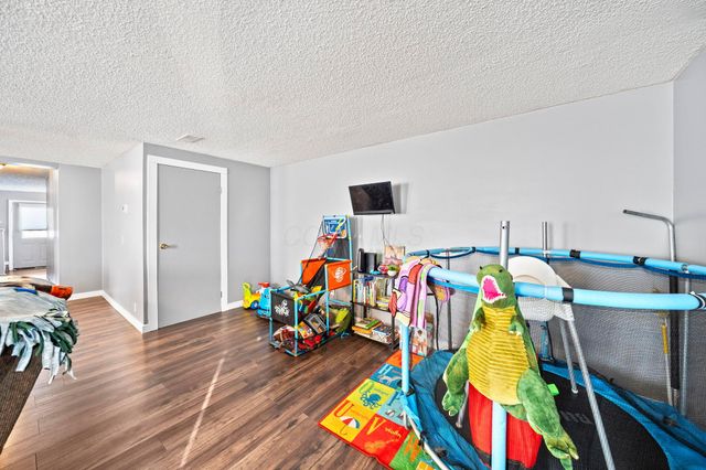 2027 Reese Avenue, Columbus, OH 43207