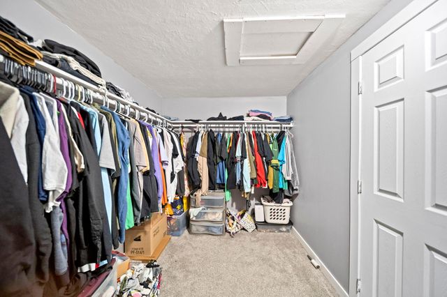 2027 Reese Avenue, Columbus, OH 43207