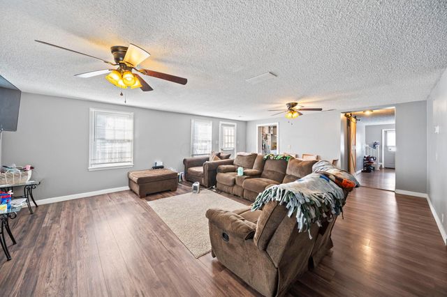 2027 Reese Avenue, Columbus, OH 43207