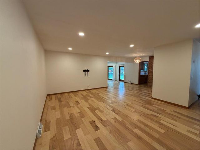 225 Corydon Road, Eau Claire, WI 54701