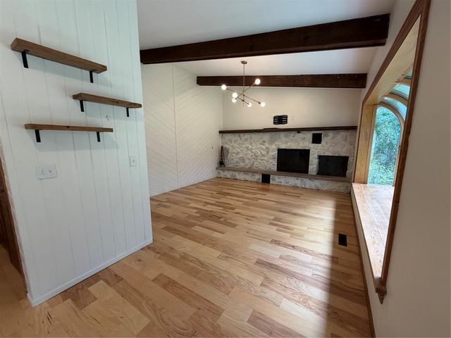 225 Corydon Road, Eau Claire, WI 54701