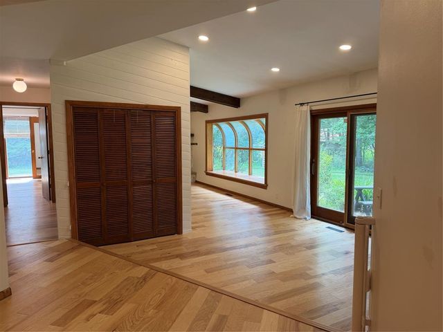 225 Corydon Road, Eau Claire, WI 54701