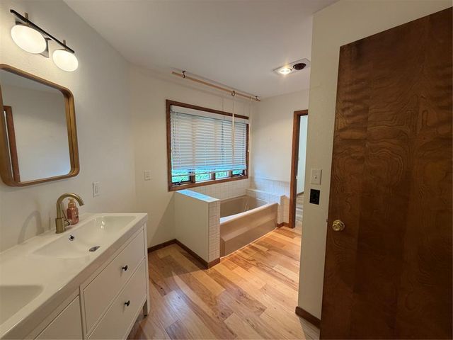 225 Corydon Road, Eau Claire, WI 54701